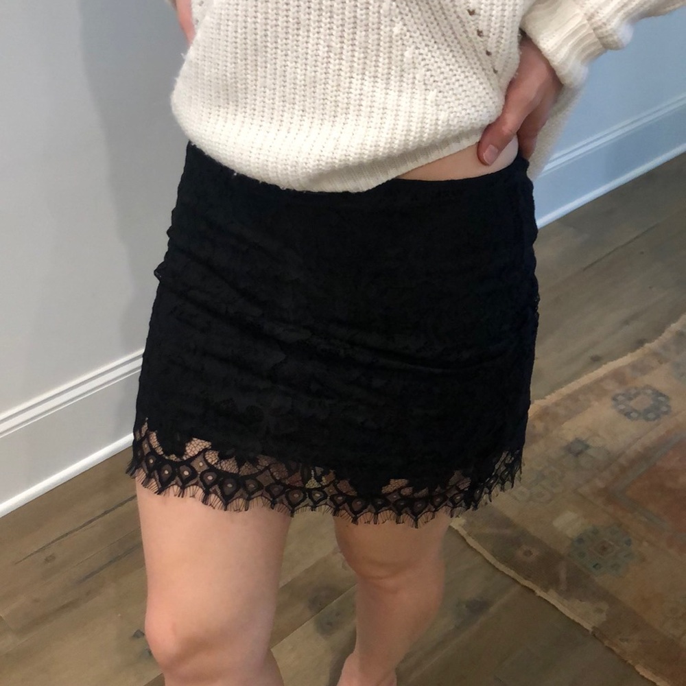 BB Dakota black lace skirt